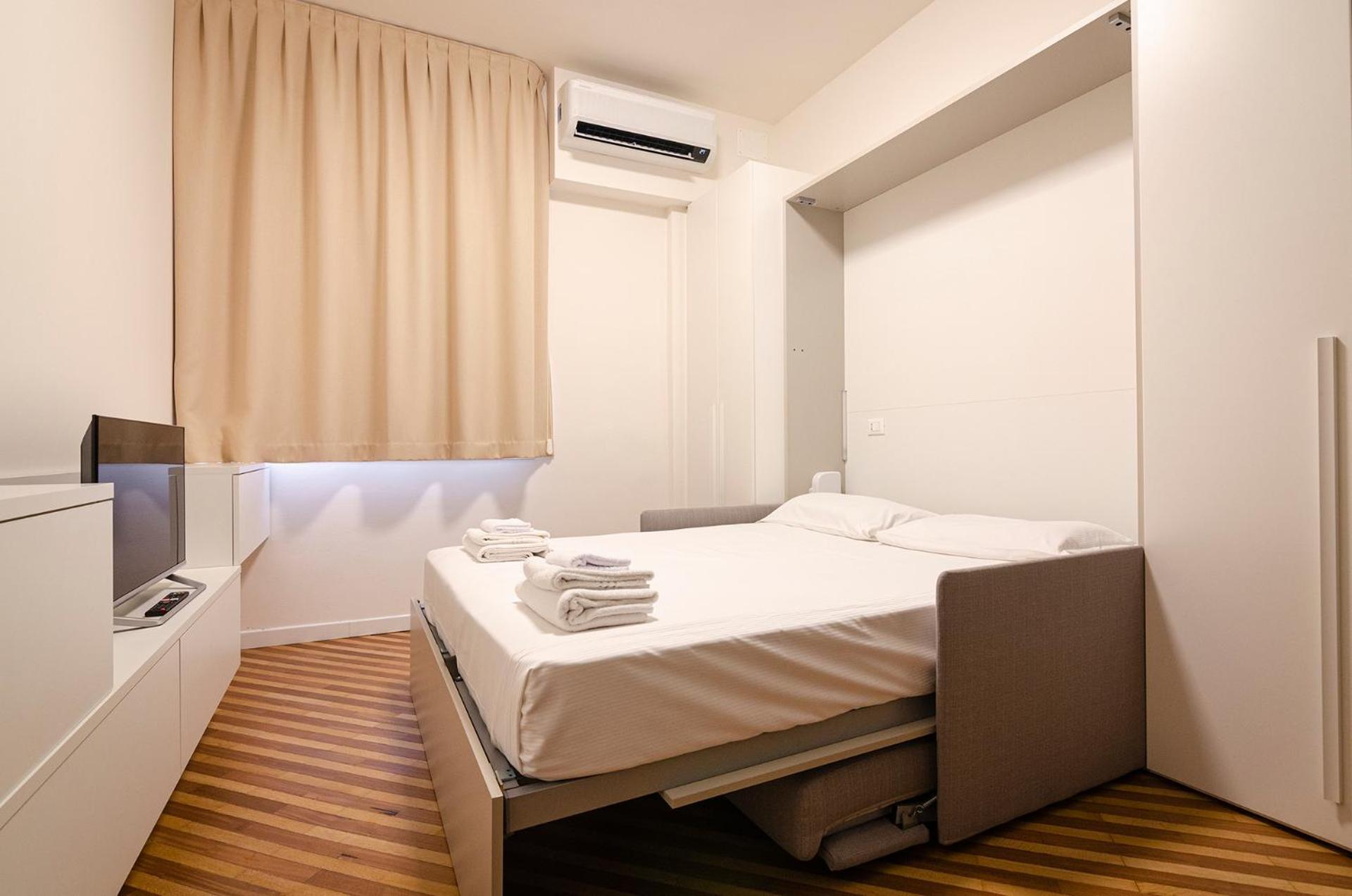 Ugo Bassi Lux Apartment Bologne Extérieur photo